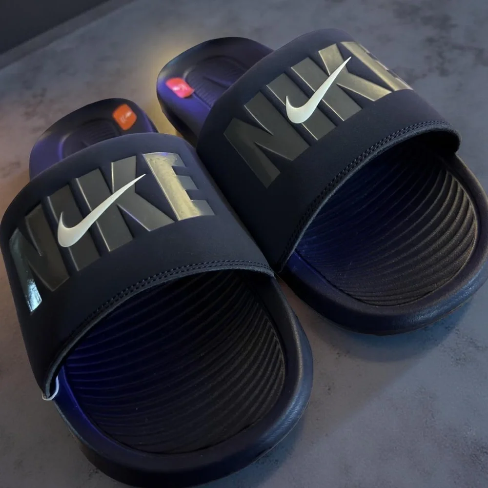 NWT Nike Unisex Mens Victori One Slide Obsidian Grey Size 14